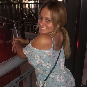 Meet your Posher, Glennys